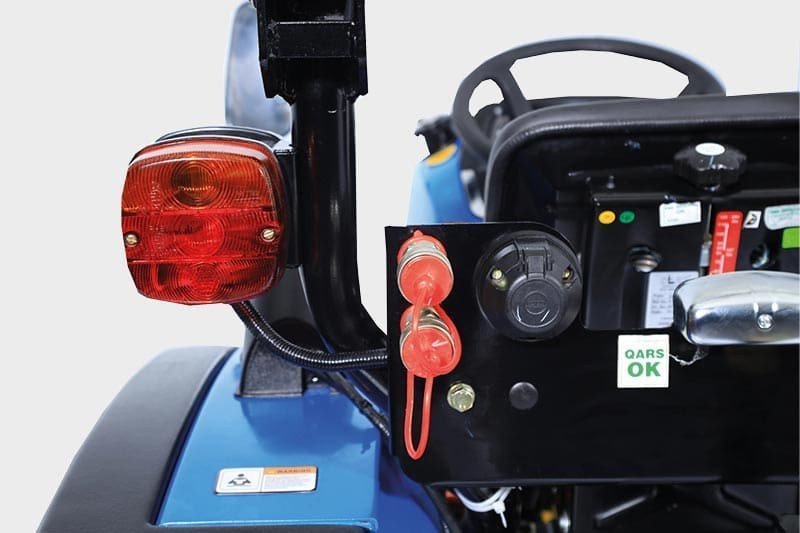 Solis 26 Kleintraktor mit Allrad & Servolenkung – 26 PS Mitsubishi Dieseltraktor