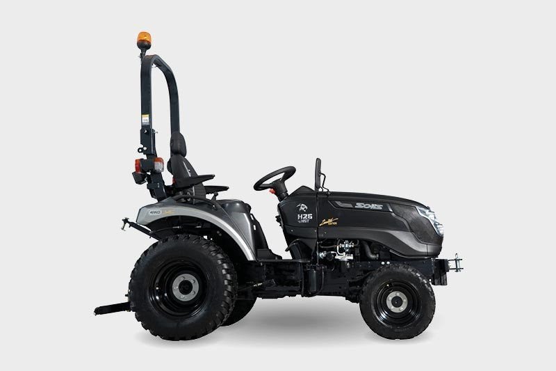 Solis 26 HST Limited Edition Schwarz 26 PS Diesel mit Allrad – Hydrostat Kleintraktor mit Mitsubishi Motor