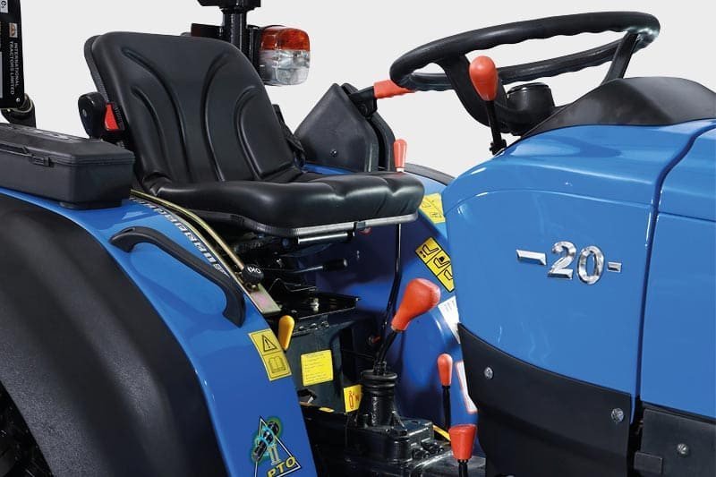 Solis 20 Kleintraktor 20 PS Allrad – Kompakter Mitsubishi Dieseltraktor mit 6/2 Getriebe