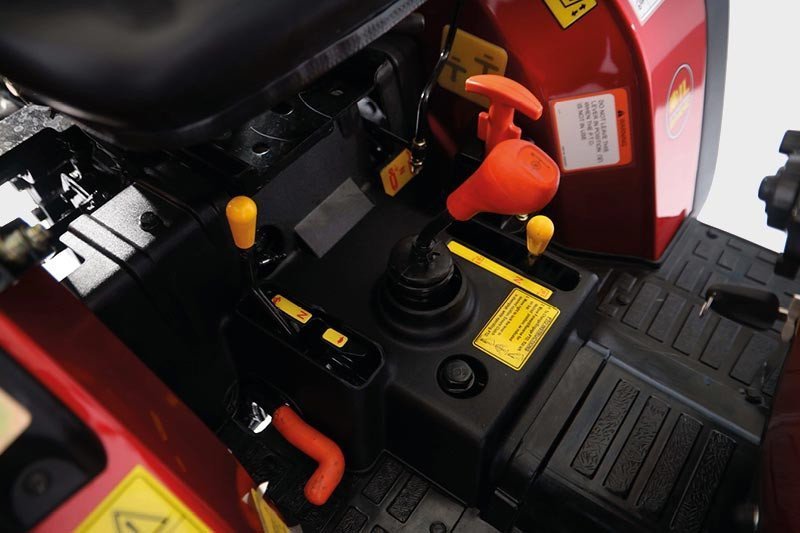 Solis 26 Tiger Rot Kleintraktor – 26 PS Allradtraktor mit Servolenkung