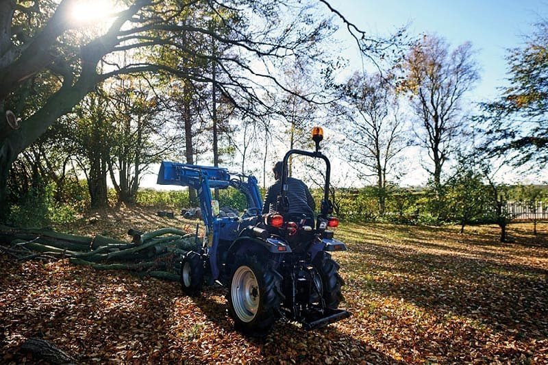 Solis 26 Kleintraktor mit Allrad & Servolenkung – 26 PS Mitsubishi Dieseltraktor